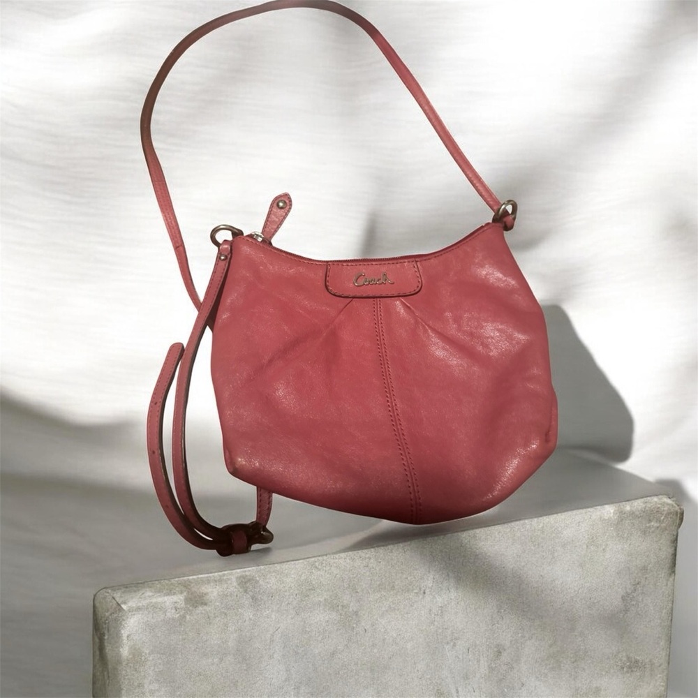 Coach red-pink Leather Crossbody small bag with vintage look super lightweight